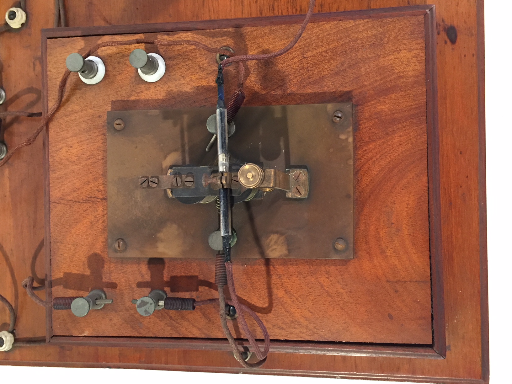 Arare pair of transmitters and receiver Marconi system. these stations