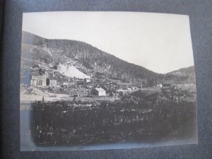 PHOTO ALBUM :GOLD MINING IN THE AMERICAN WEST