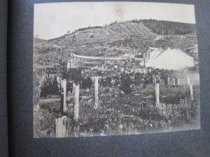PHOTO ALBUM :GOLD MINING IN THE AMERICAN WEST