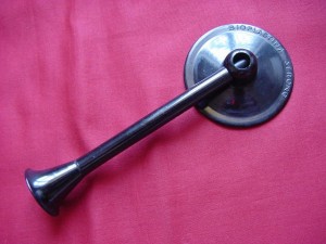 An Italian bakelite monaural stethoscope, BIOPLASTINA SERONO