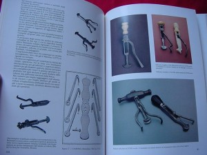 Antique Dental Instrument: Italian book