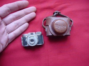 A IIIA-model MYCRO, subminiature camera