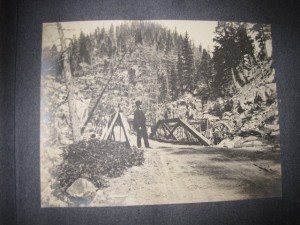 PHOTO ALBUM :GOLD MINING IN THE AMERICAN WEST