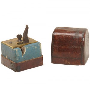 Scarificator-in-case-16-(2)