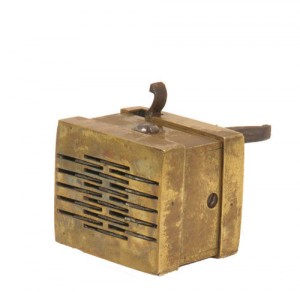 Scarificator-in-case-16-bla