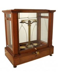 Becker Balance Van Leest Antiques (3)