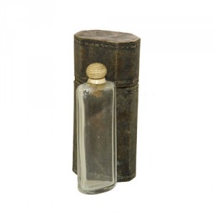 Smelling salts in flacon shagreen casel - van Leest Antiques (3)