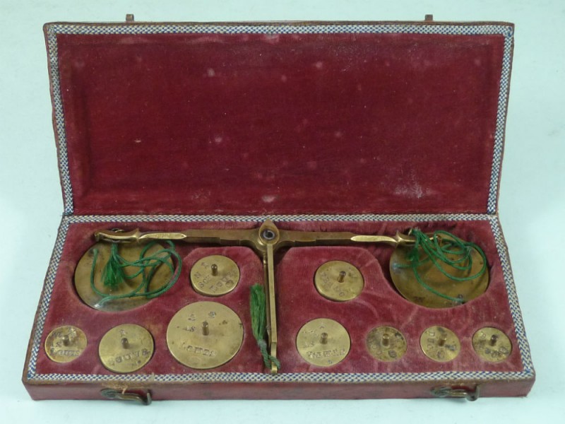 Boxed French Gold Coin Scales Weights & Balance