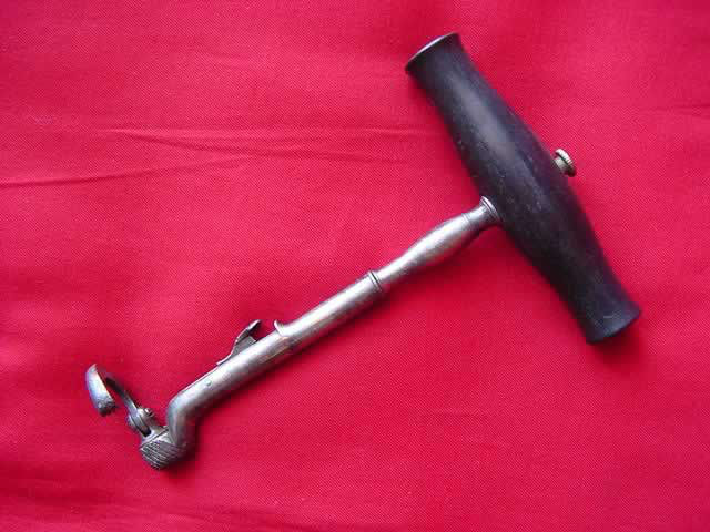 Antique dental key, with 3 positions rotating shaft