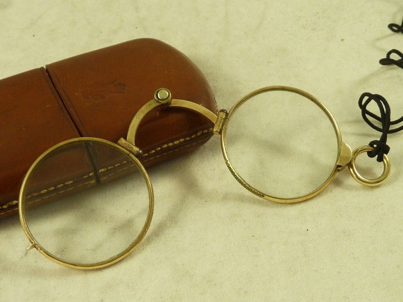 Victorian Gold Folding English Nose Bridge Spectacles