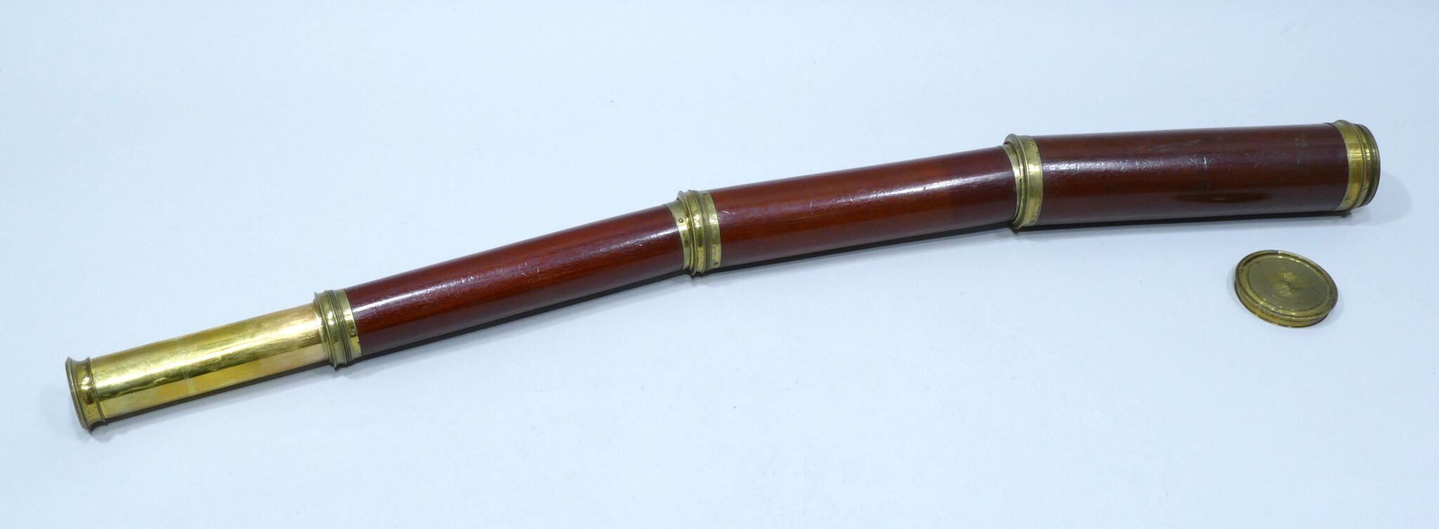 Unique English 19th century telescope with two draws in mahogany