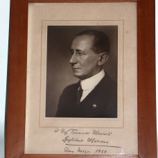 Rare original autographed photo with a dedication of Guglielmo Marconi,  in Rome March 1929.