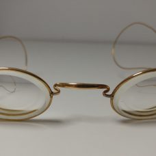 GOLD SPECTACLES 18 K