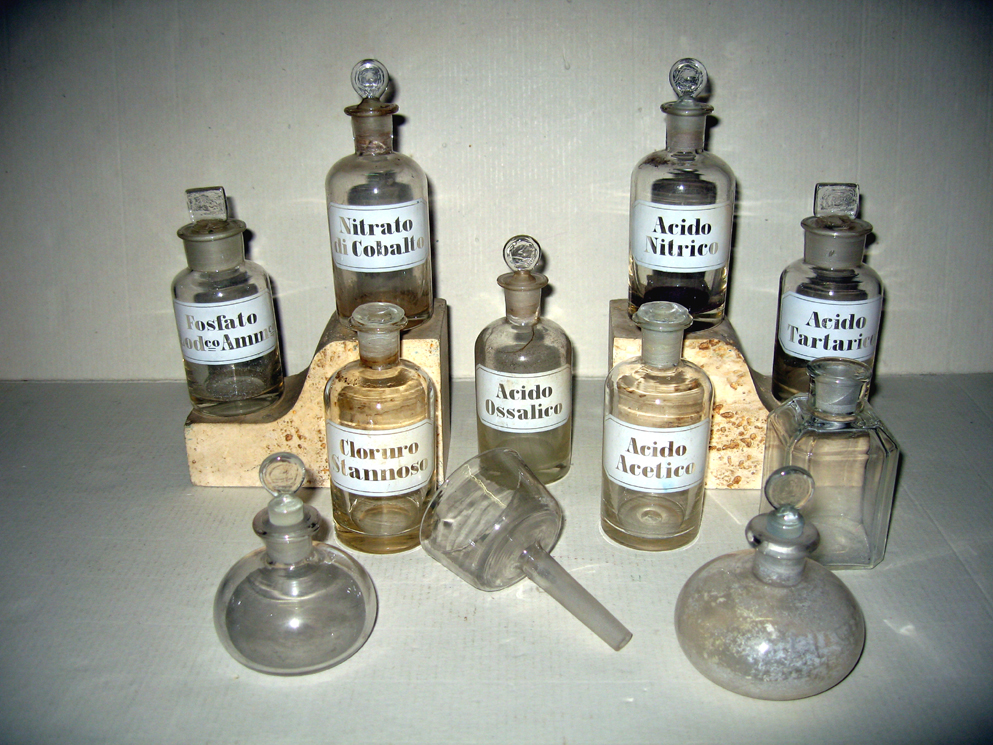 A Set of Italian Apothecary bottles