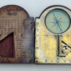 UNUSUAL HORIZONTAL DIAL