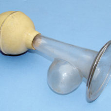 MANUAL BREAST PUMP