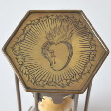 Brass hourglass with special heart decors made in France circa 1680
