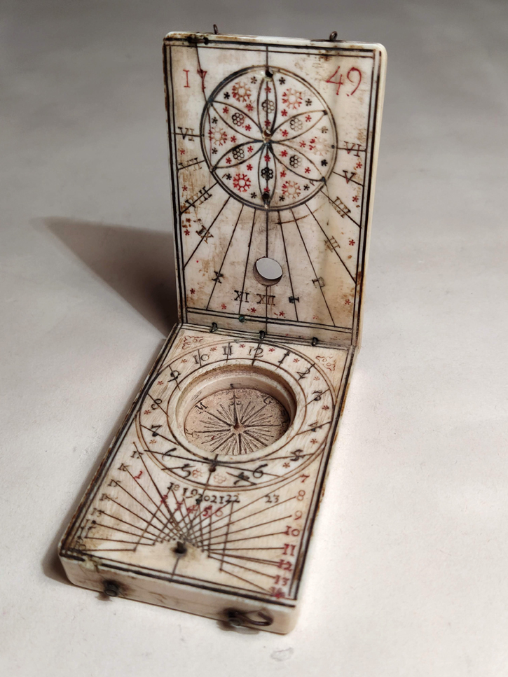 Diptych Sundial late 17th