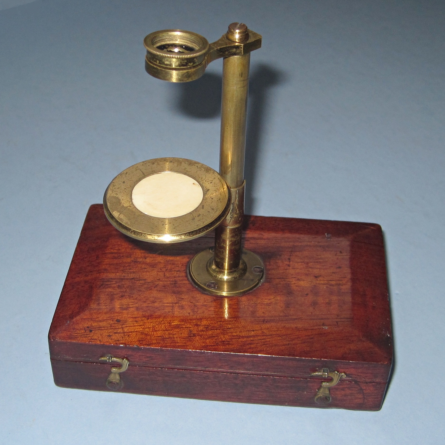 Small C1830 Dissecting Microscope