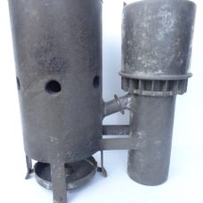 Rare device for making ice with water and fire