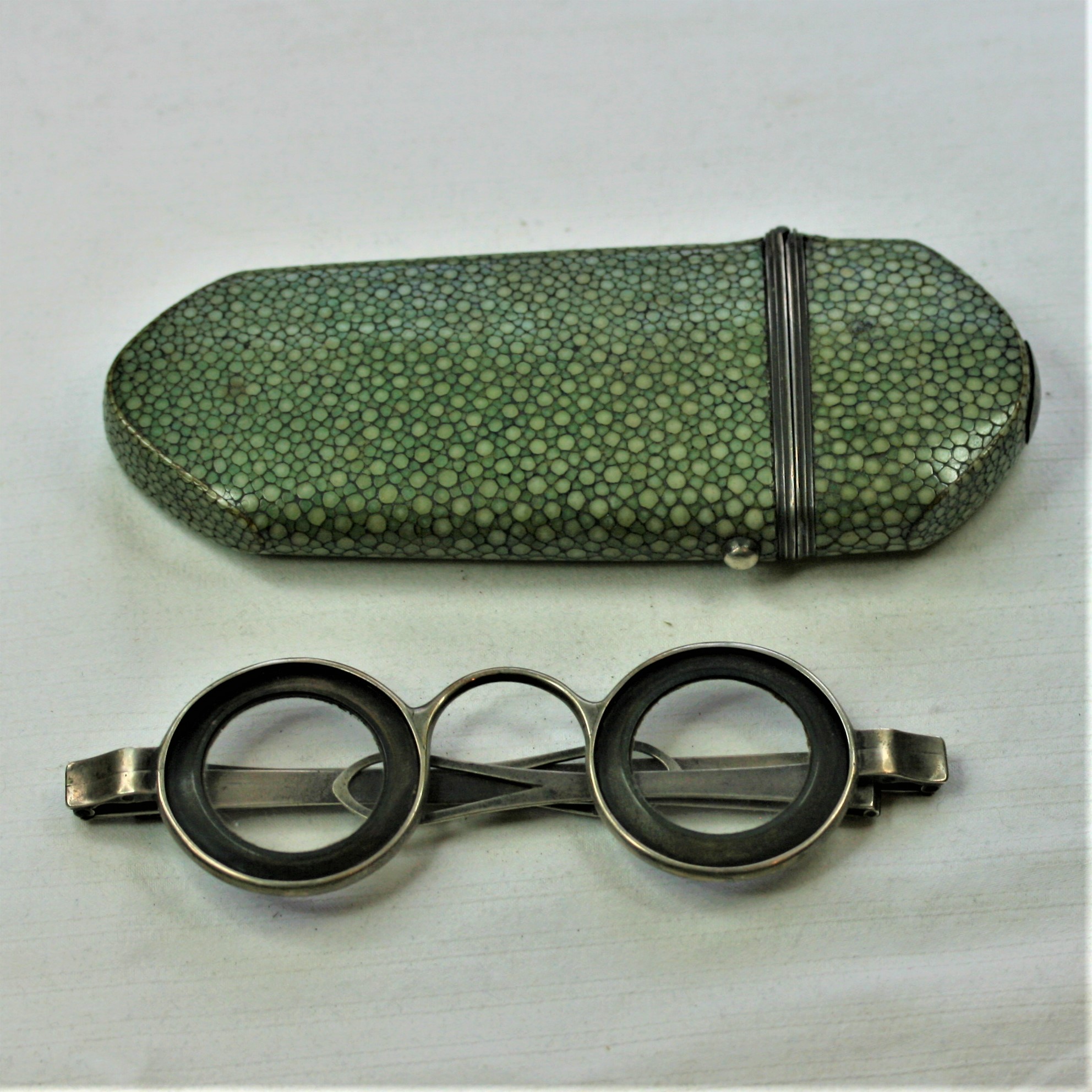 MARTIN MARGINS SILVER SPECTACLES WITH ITS ORIGINAL SHAGREEN  CASE, ALL IN EXCELLENT CONDITION