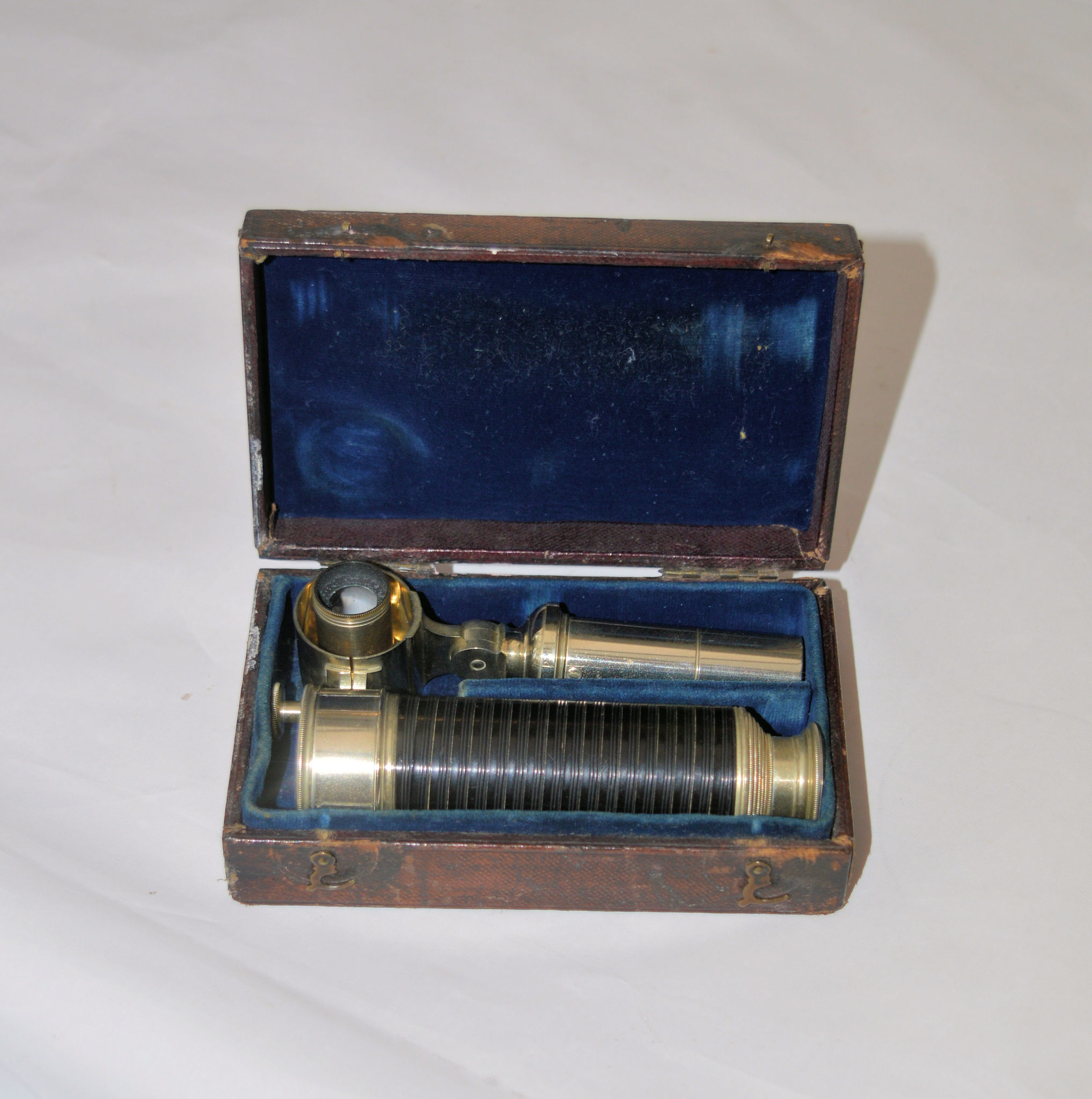 Small 6 draw pocket telescope in case – Thomas Millard, London.