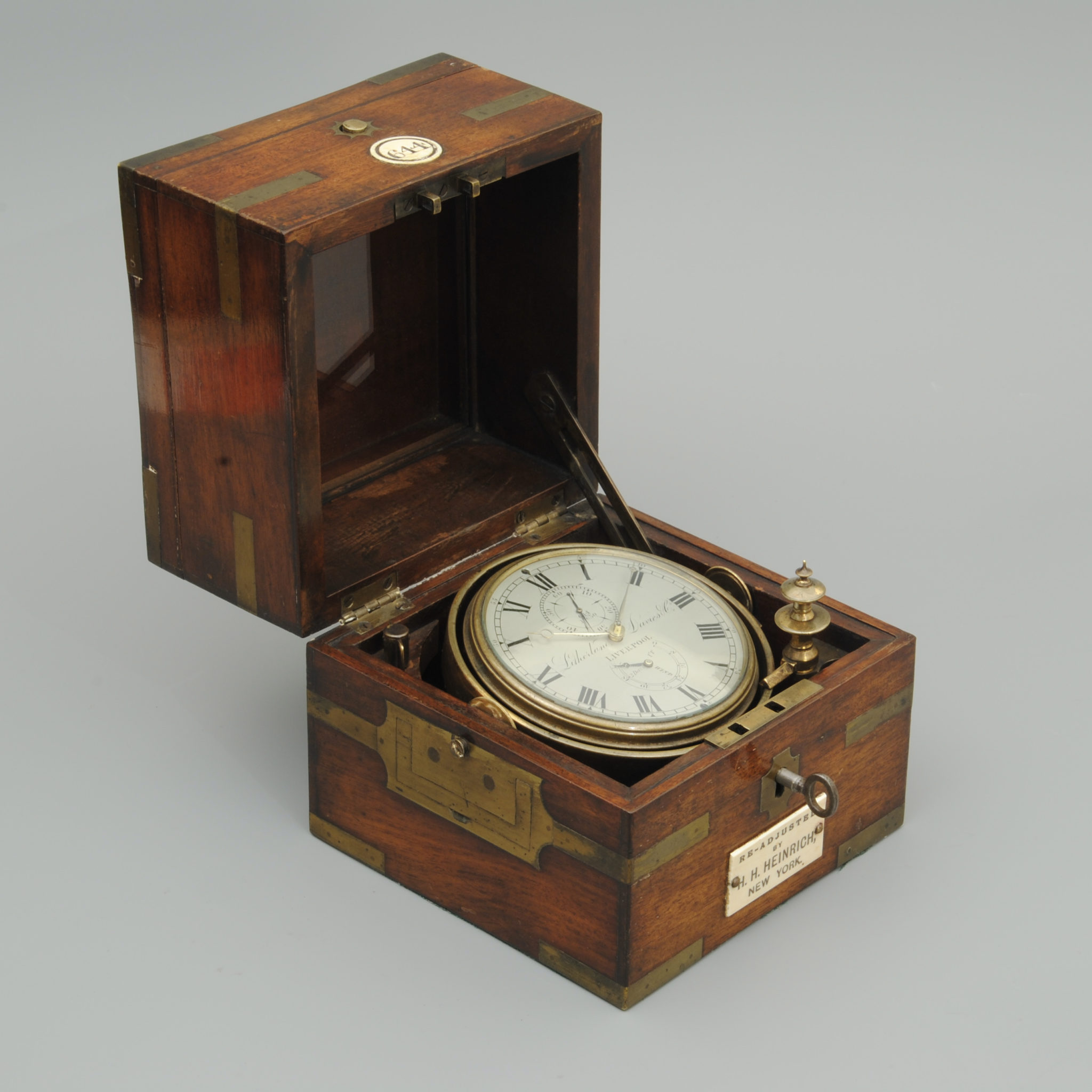 A FINE EARLY 19TH CENTURY TWO DAY MARINE CHRONOMETER BY LITHERLAND AND DAVIS, LIVERPOOL