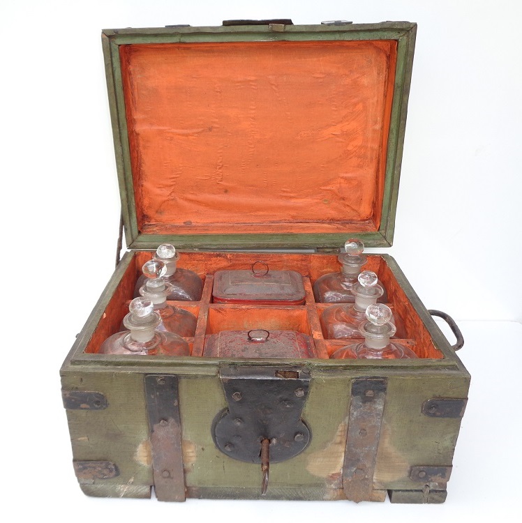 18th century medicinal travel pharmacy chest