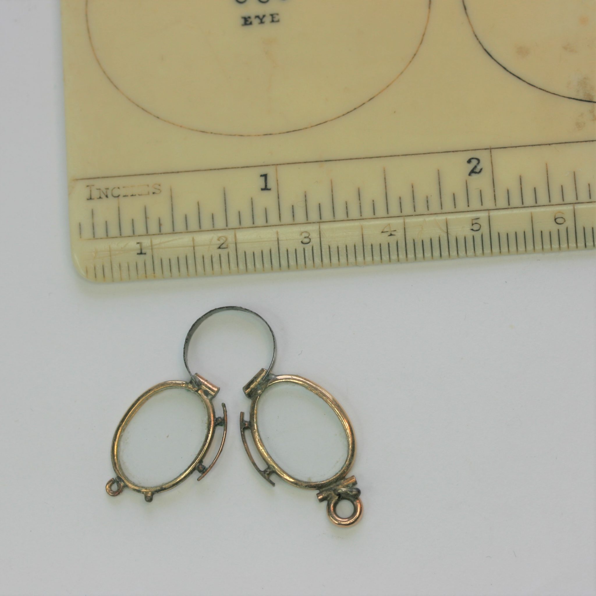 MINIATURE PINCE NEZ SPECTACLES , EXCELLENT CONDITION,  1 IN. WIDE !!