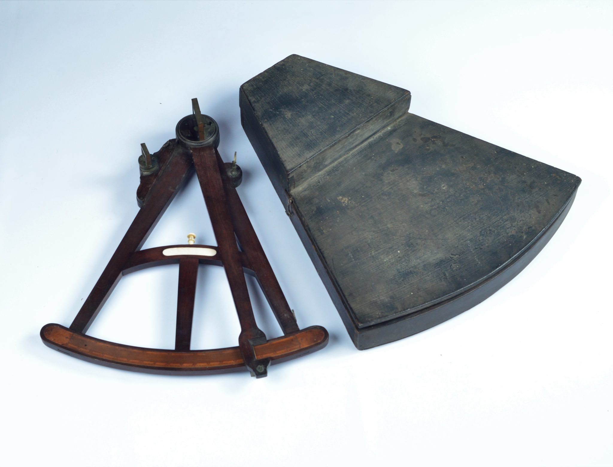 16-inch Hadley’s Quadrant (octant) – around 1740, England or North America
