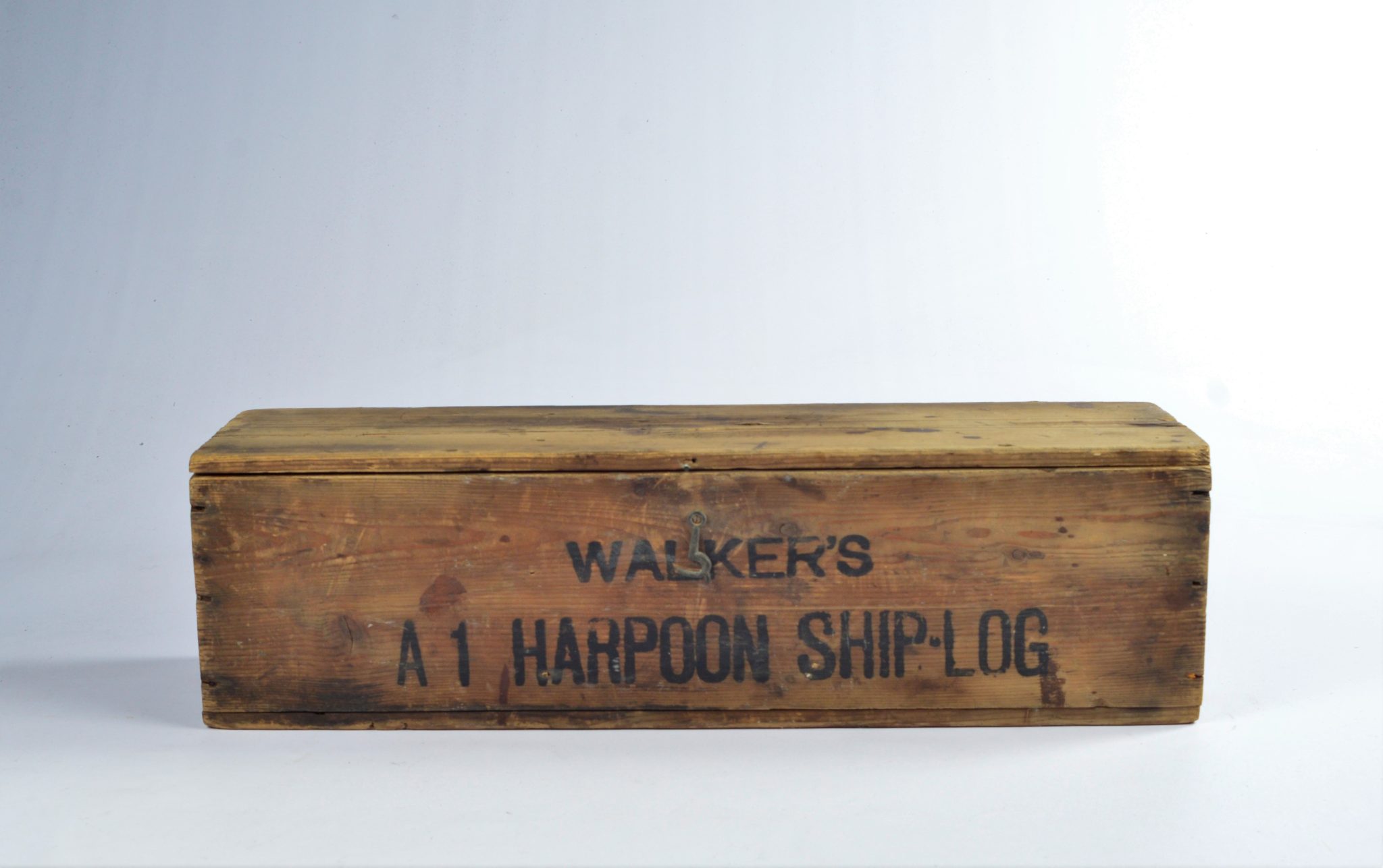 Harpoon log A1 in original case – T.Walker, Birmingham, 19th century