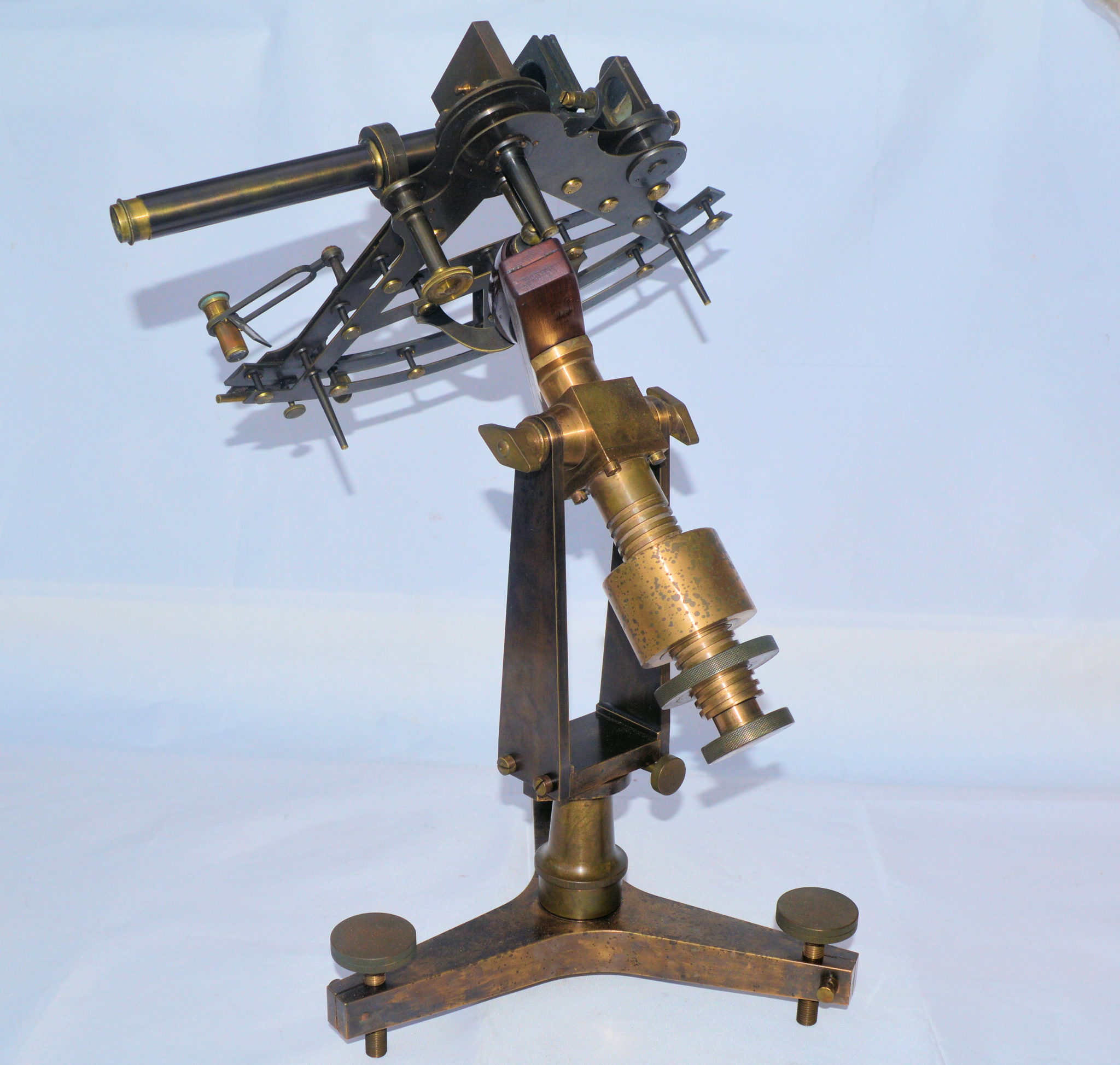 Fine pillar frame surveying sextant with platinum scale and stand.