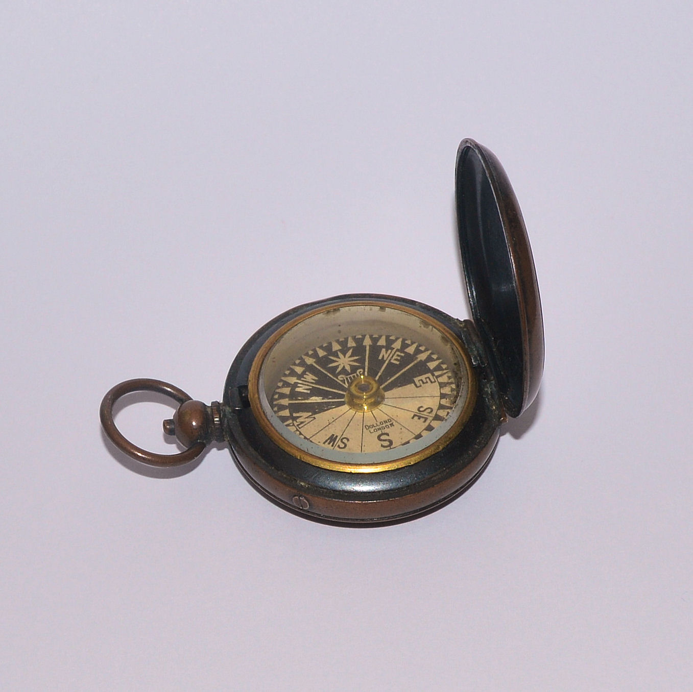Small brass compass – Dollond.