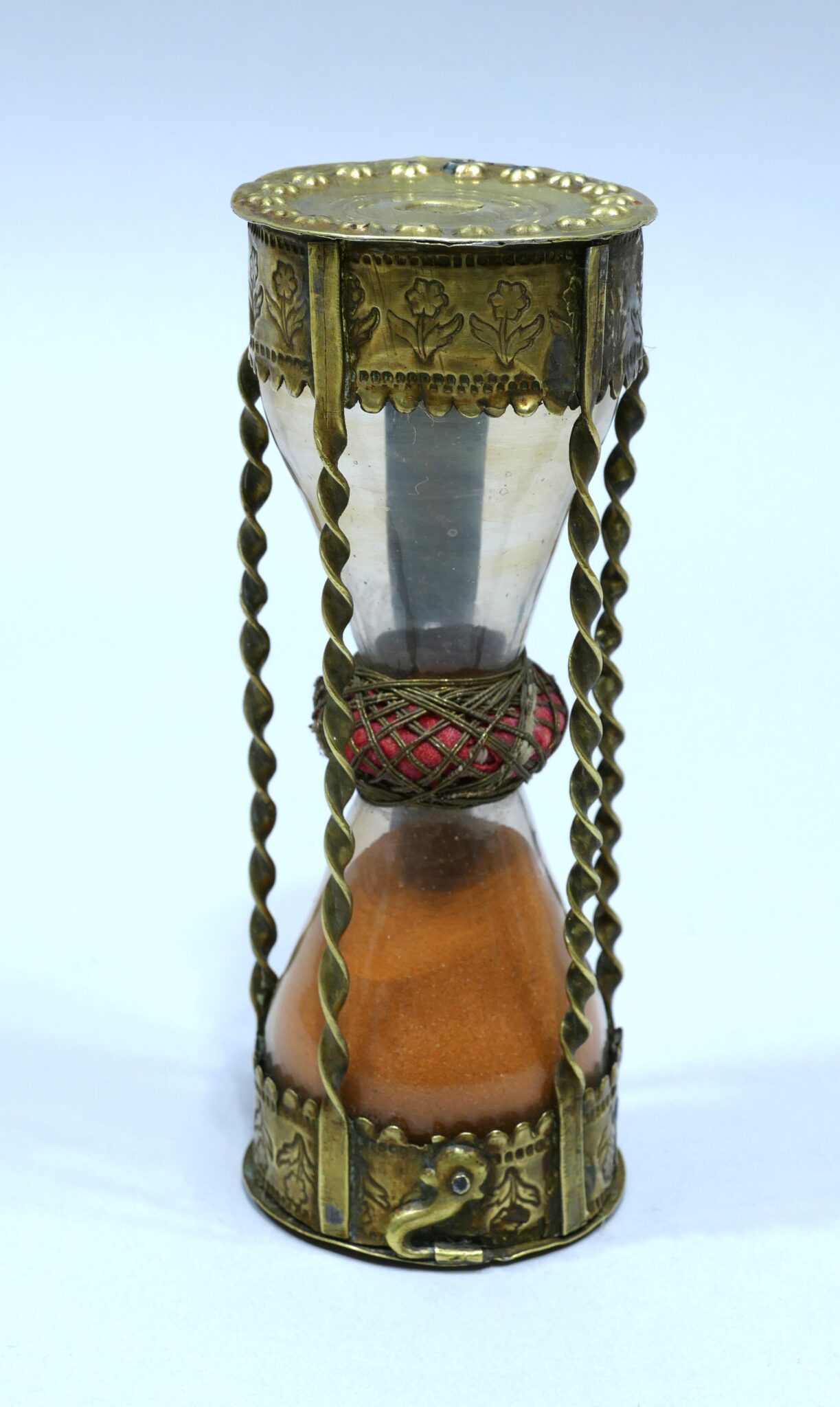 Hourglass in brass made in Nuremberg circa 1680