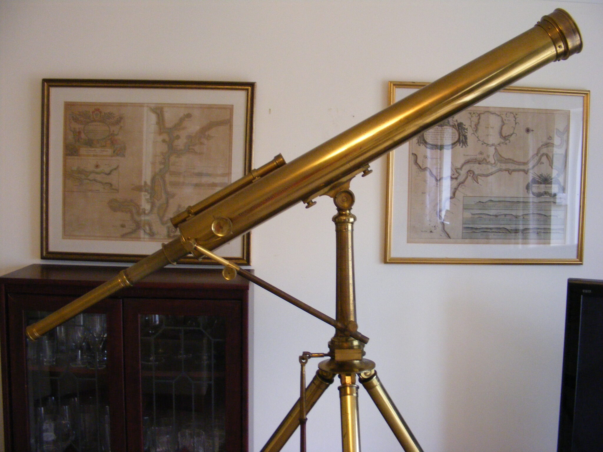 VERY RARE EXPEDITION/TRAVELING TELESCOPE