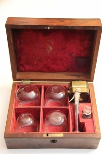 ~EXCEPTIONAL CUPPING/BLEEDING SET with PROVENANCE~