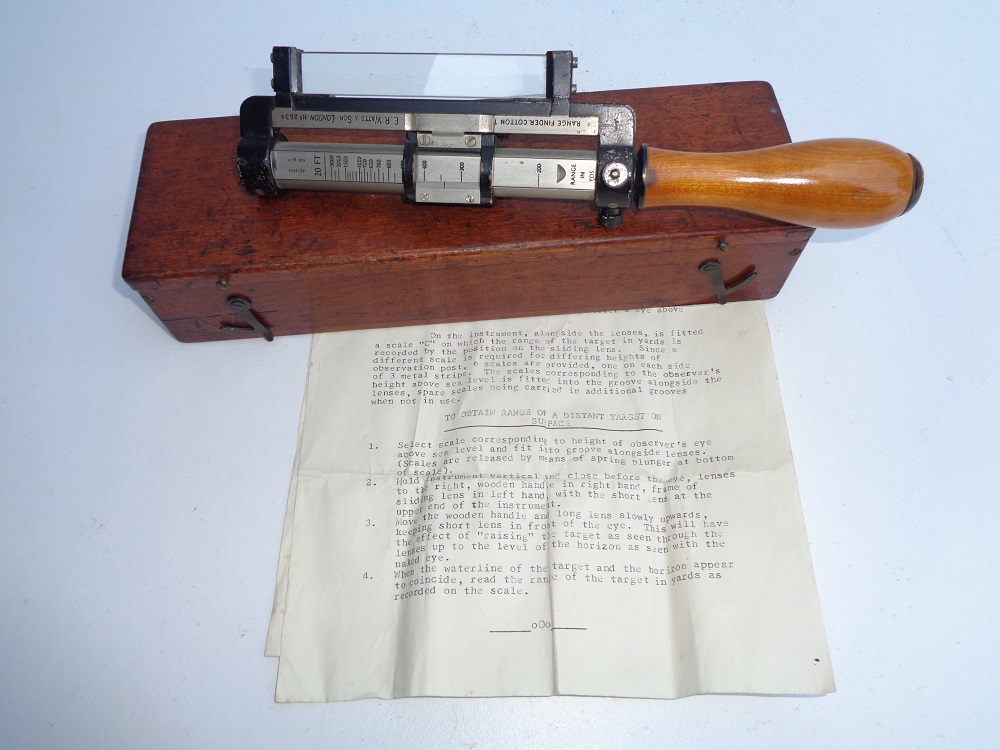 Nautical RANGE FINDER COTTON TYPE MKII made by E.R. WATTS AND SON