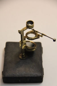 ~FINE GOULD/CARY-TYPE BOTANICAL MICROSCOPE IN SHARKSKIN CASE~