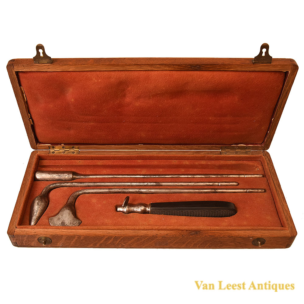 Cautery set in Chest by Collin & Cie, 1870