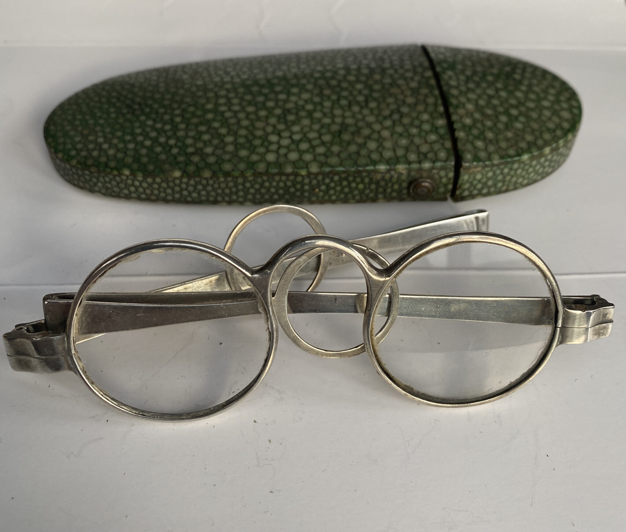 Early Georgian Silver Wig Spectacles in a Shagreen Case.