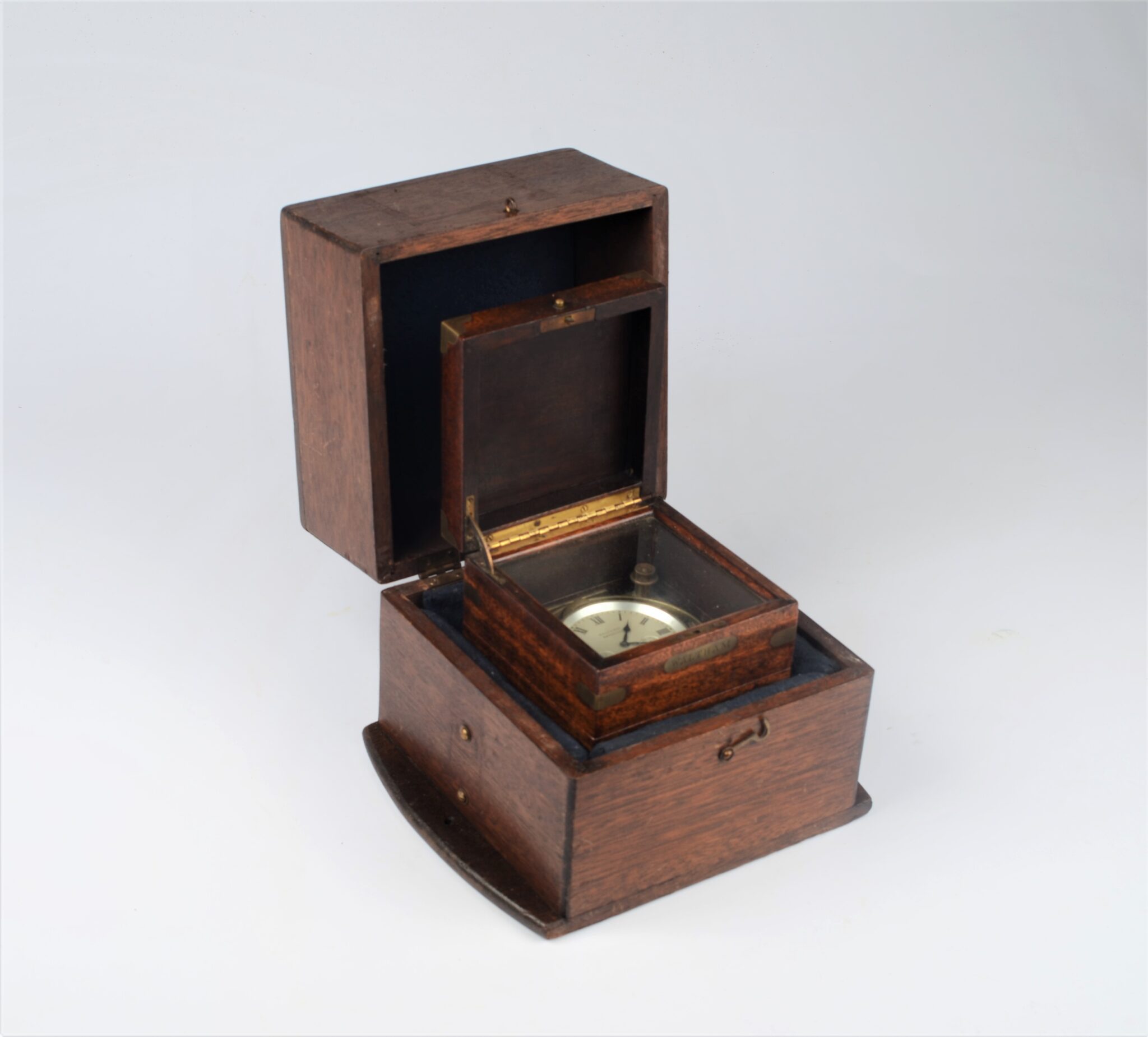 Eigth-days Chronometer with rare carrying case – Waltham, Massachusetts, early 20th century