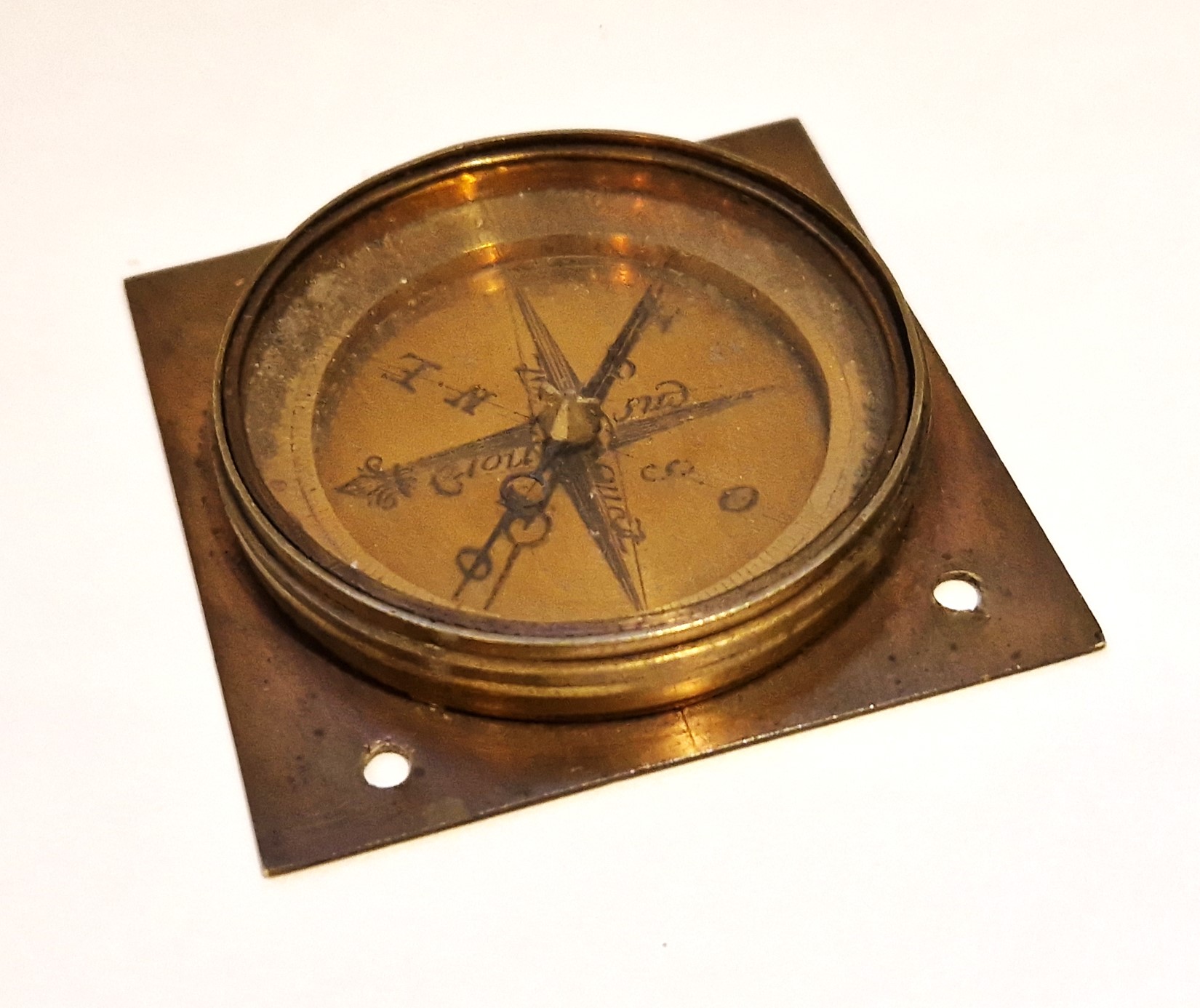 A brass compass, France, 18th century