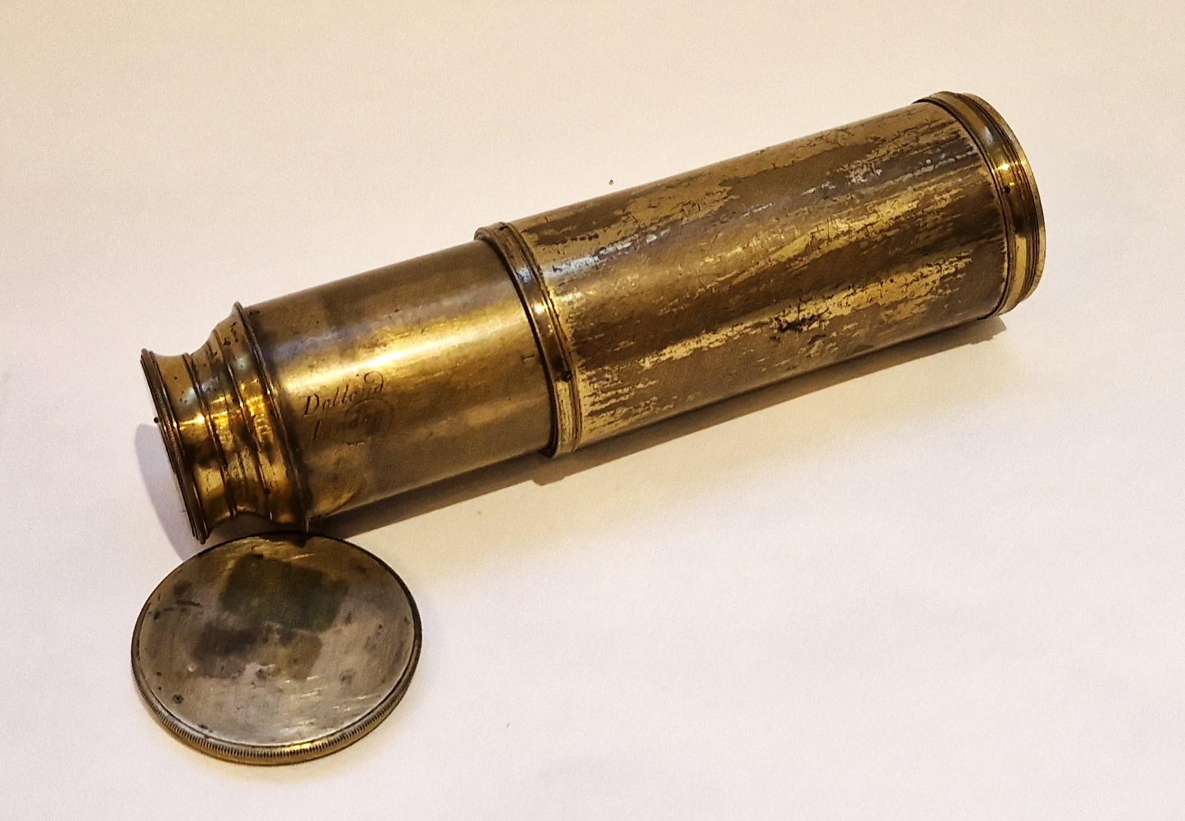 Dollond spyglass with two-lens eyepiece and achromatic objective, circa 1780