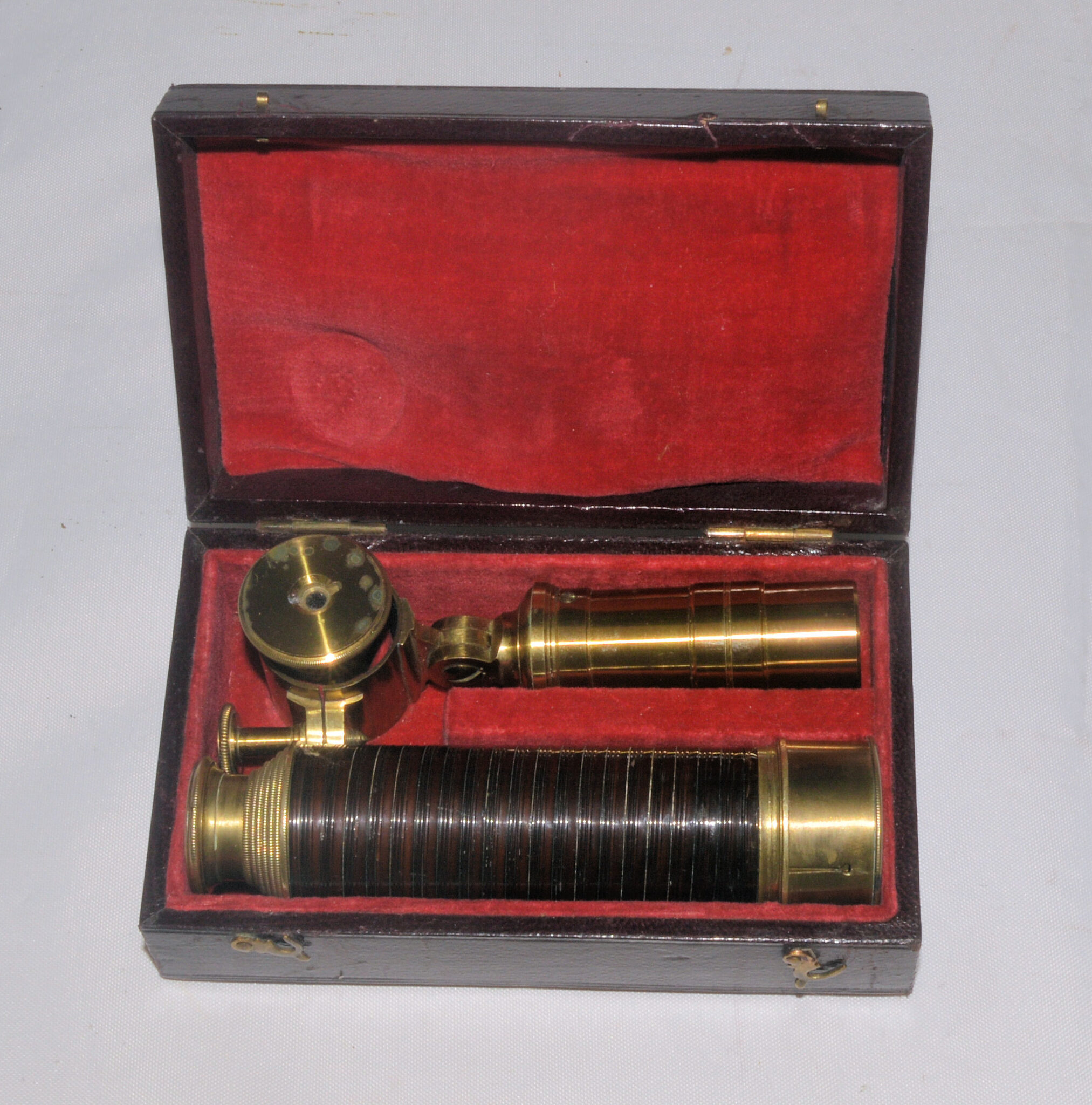 6 draw portable telescope in case – P. Frith, London.