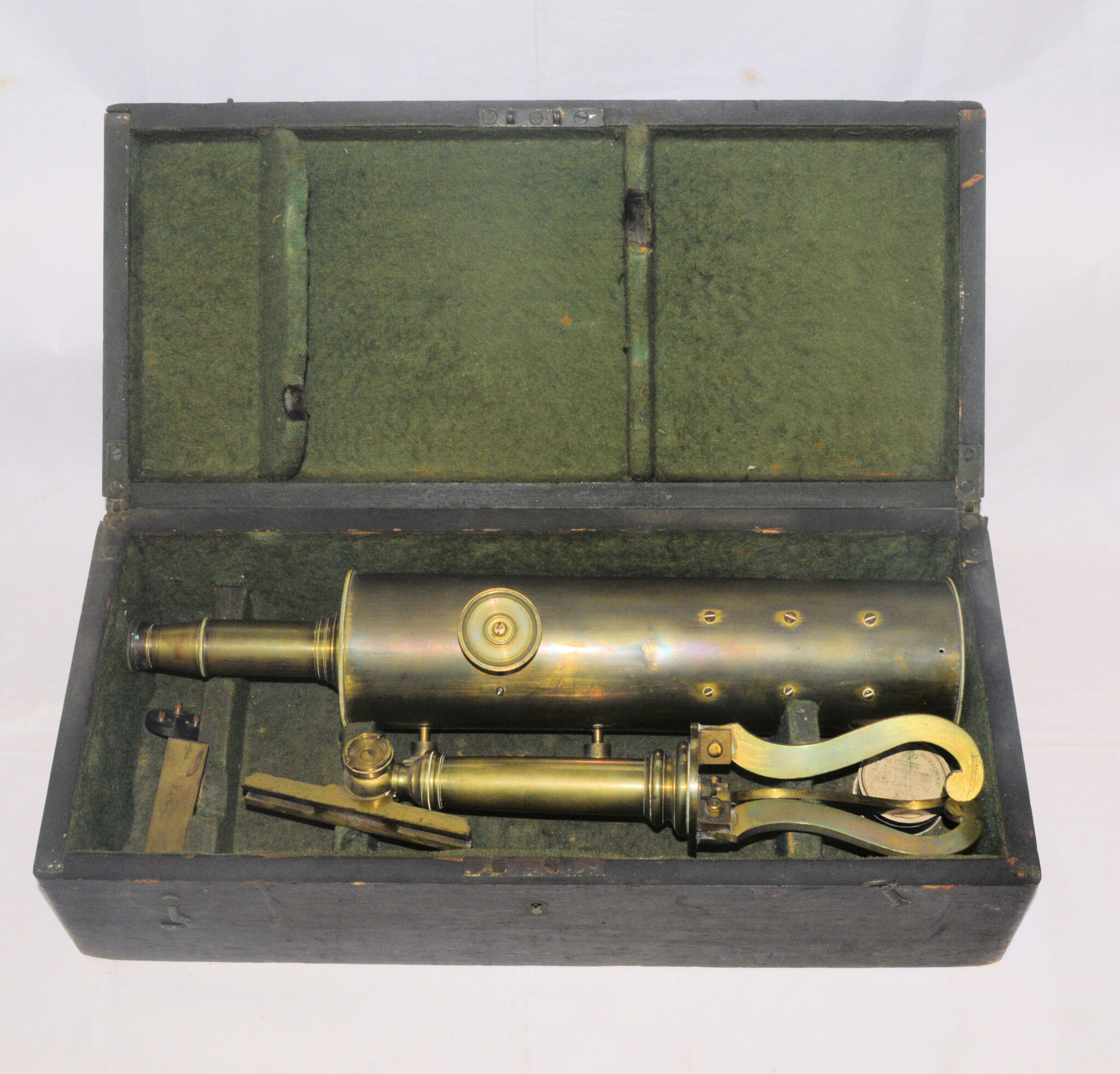 SOLD – Brass 3.5 inch reflecting telescope in case.