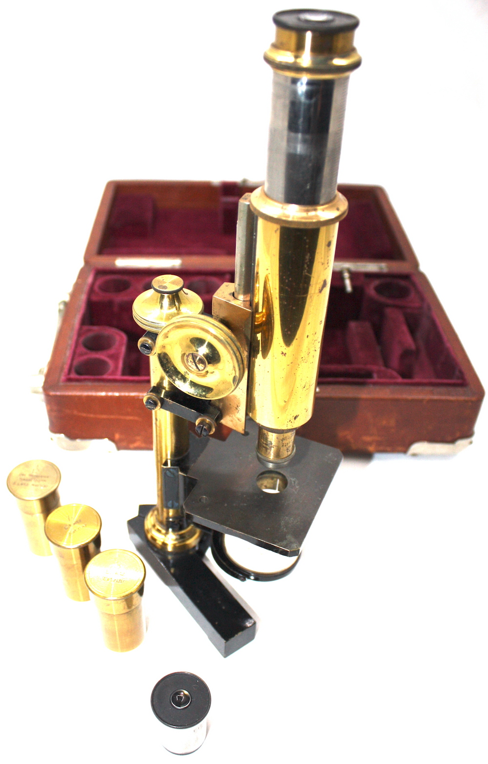 Travel Leitz Microscope in Leather Case