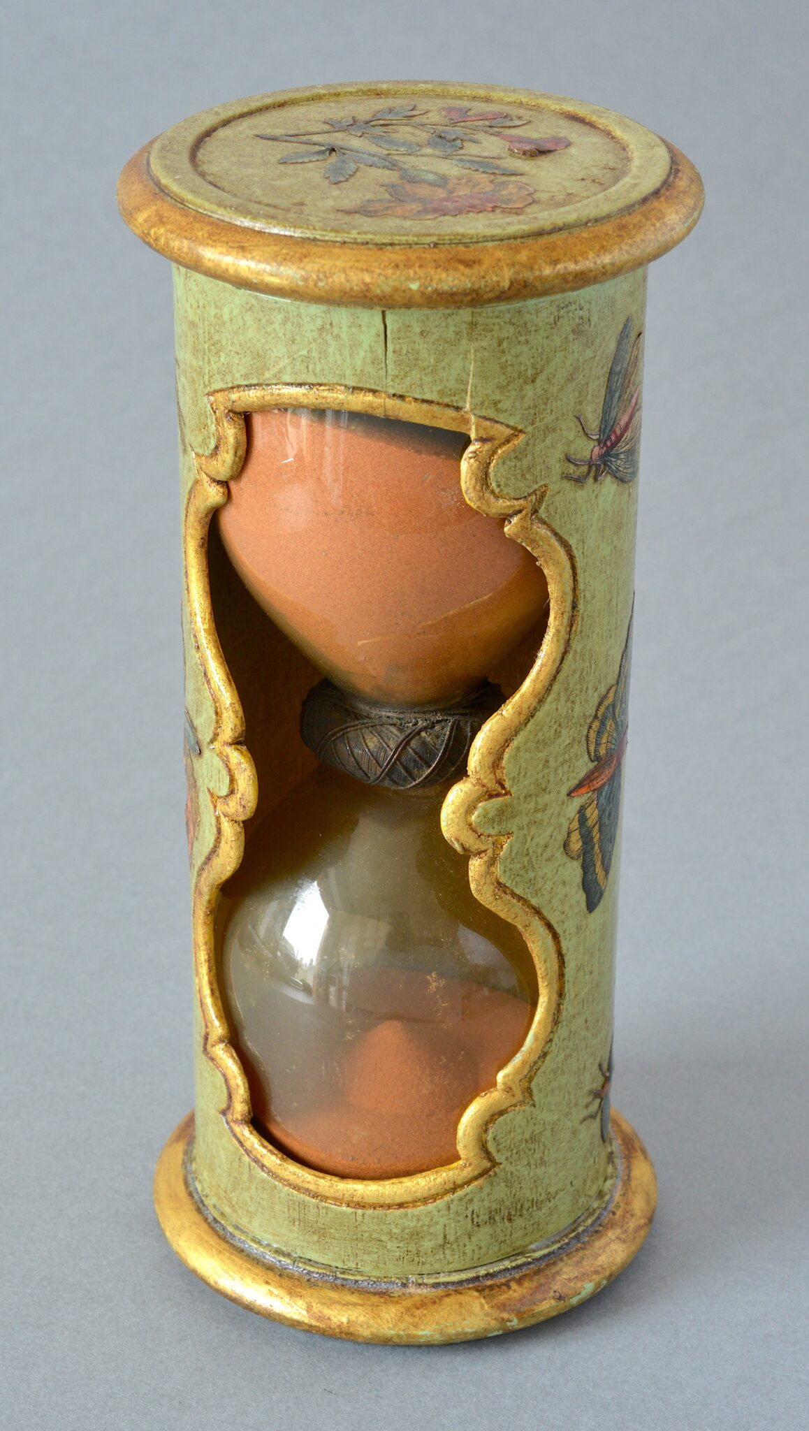 Arte Povera hourglass made in France or Italy circa 1720