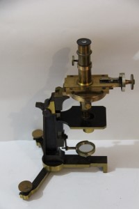 ~FINE METROLOGICAL MICROSCOPE WITH FRAUENHOFER MICROMETER~