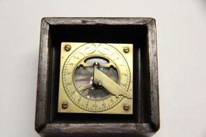~GERMAN COMPASS SUNDIAL IN ORIGINAL BOX~