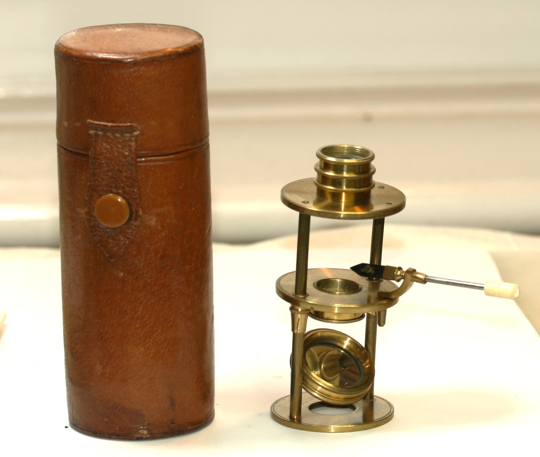 LAQUERED BRASS WITHERING TYPE MICROSCOPE ,C1810  ref 21